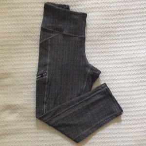 Athleta Capri Legging